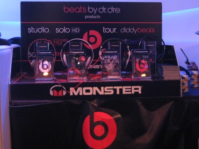 Nu~[WbNt@lCio[MONSTER BEATS V[YI